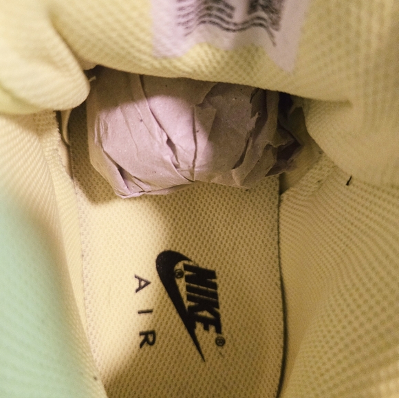 NIKE Air More Uptempo Volt - Picture 7 of 8